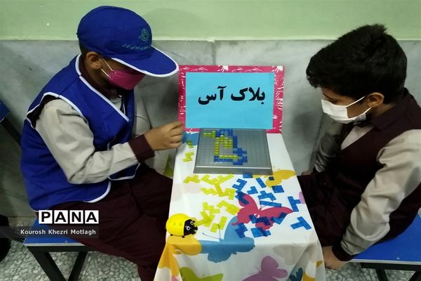 برگزاری مرحله آموزشگاهی هفتمین دوره المپیاد رویش  در مدارس کازرون