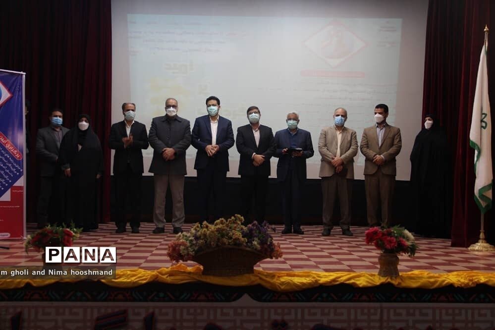 آئین تجلیل از برگزیدگان استانی جشنواره‌ها،مسابقات حوزه پرورشی ناحیه یک ری