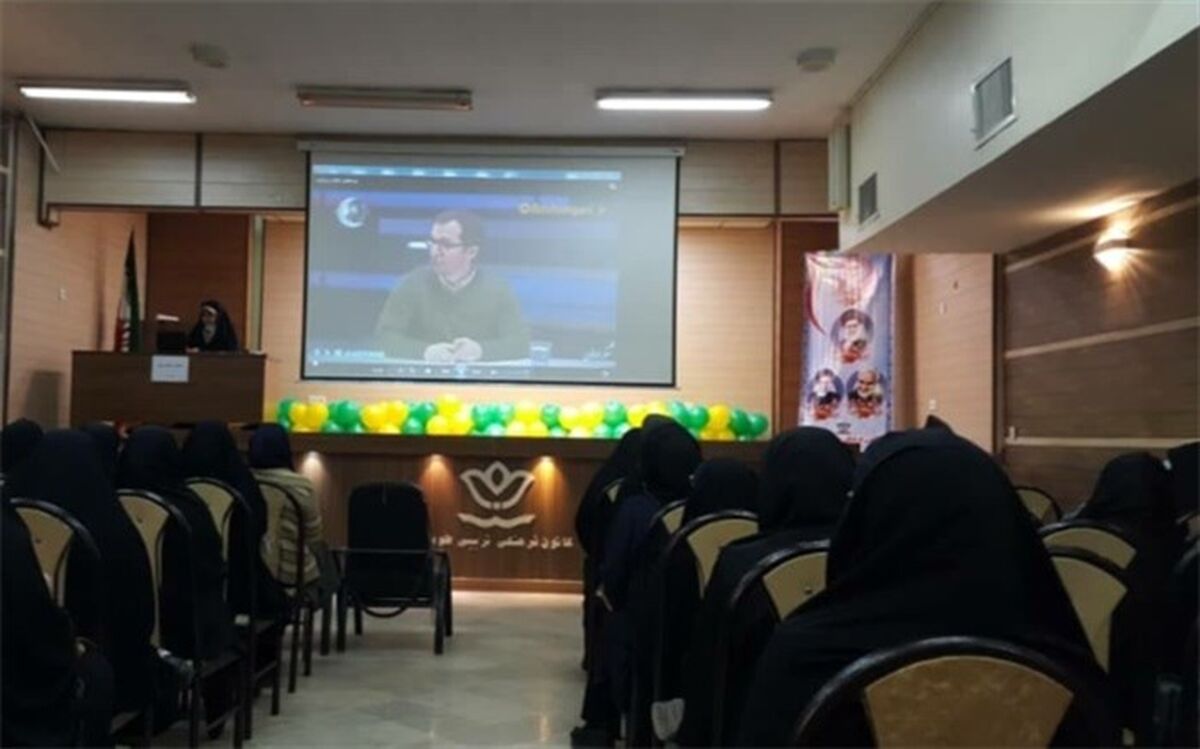 برگزاری کارگاه و دوره آموزشی مسئولیت اجتماعی زنان در اسلامشهر