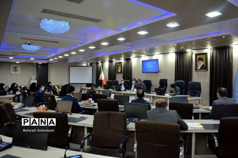 جلسه هیئت اندیشه ورز بسیج فرهنگیان در ارومیه