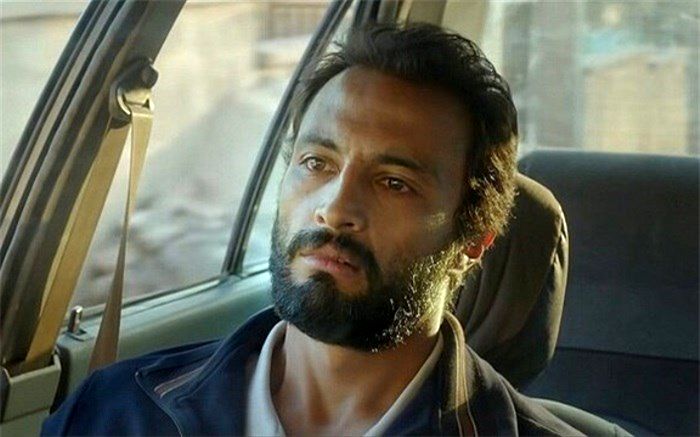 یک جلسه نقد و بررسی برای «قهرمان» با پخش زنده