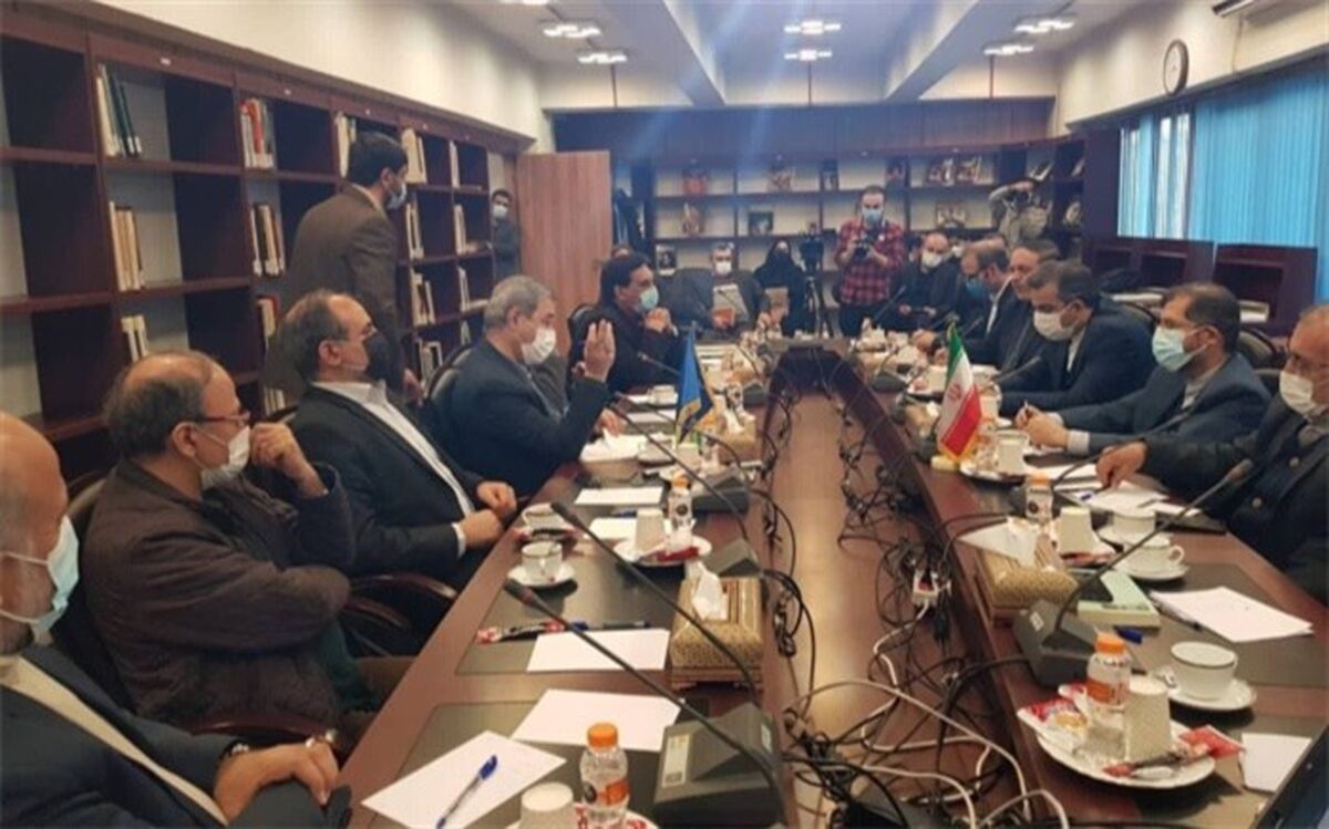 دیدار سخنگوی وزارت امور خارجه با رئیس و اعضای فرهنگستان هنر