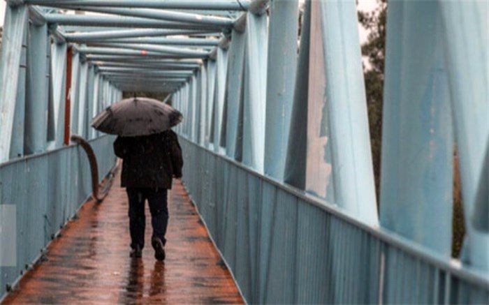 بارش باران در نقاط مختلف کشور طی امروز