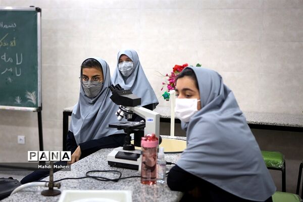 بازگشایی مدارس پس از دوسال آموزش مجازی