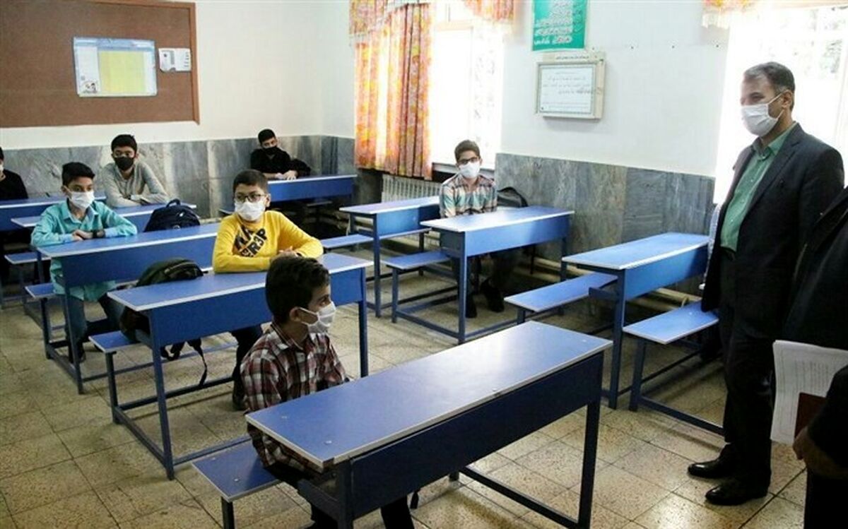 بازگشایی مدارس به منزله تعطیلی آموزش مجازی نیست
