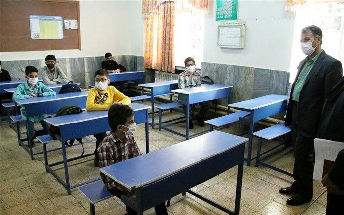 بازگشایی مدارس به منزله تعطیلی آموزش مجازی نیست