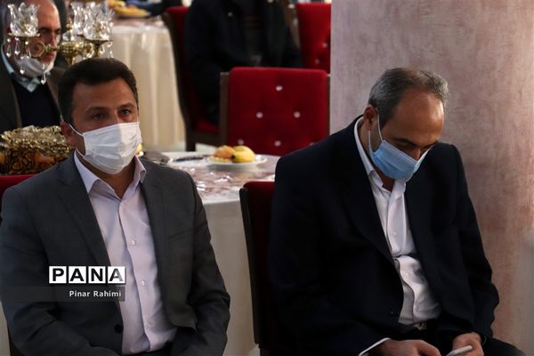 آیین تجلیل از همسران و فرزندان شهدای فرهنگی آموزش و پرورش