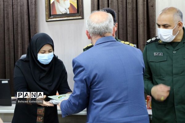 مراسم تجلیل از فرهنگیان بسیجی جهادگر دوران کرونا در ارومیه