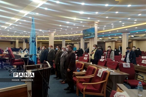 مراسم تقدیر از دانش‌آموزان سمپاد برگزیده در جشنواره کاپ استانی  قم
