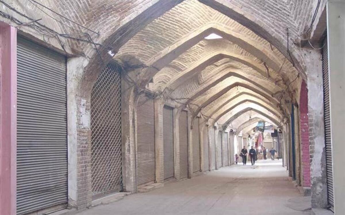 کف‌سازی راسته بالای بازار تاریخی زنجان به پایان رسید