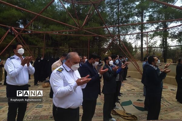 گردهمایی مربیان پیشتاز سازمان دانش‌آموزی ناحیه 4 شیراز