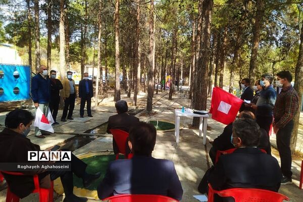 گردهمایی مربیان پیشتاز سازمان دانش‌آموزی ناحیه 4 شیراز