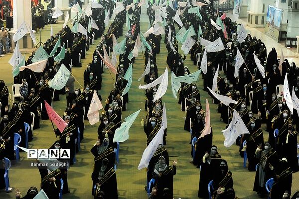 تجمع بزرگ 5 هزار نفری  بسیجیان