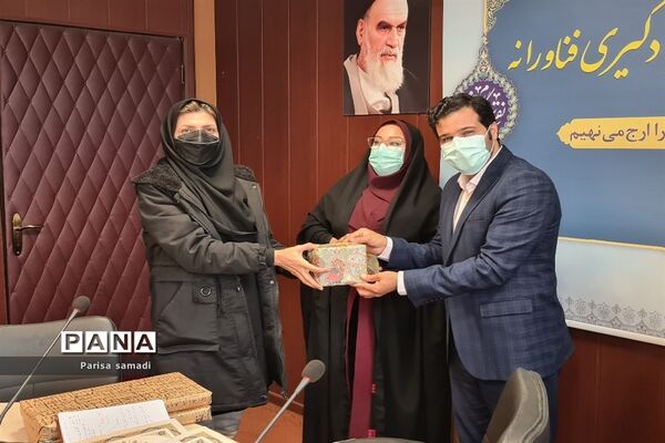 نشست تخصصی کمیته فوریت‌های روانی اجتماعی دانش‌آموزان در منطقه ۱۳