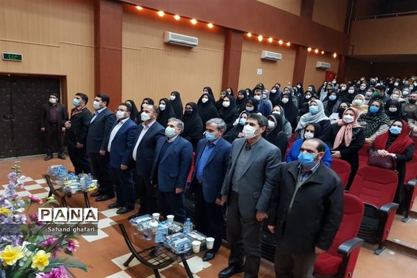 مراسم تجلیل  از ۱۵۱ منتخب کنکور سراسری ۱۴۰۰