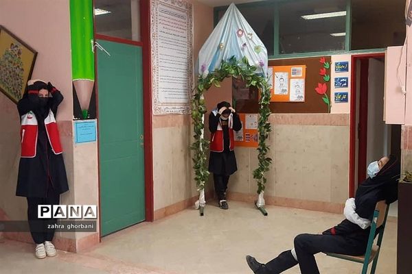 برگزاری مراسم مانور زلزله در شهرستان دماوند