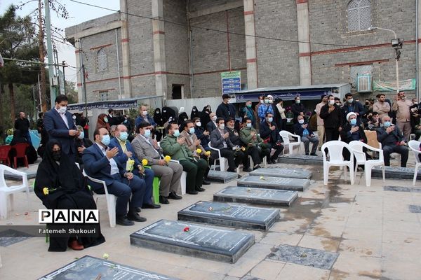 برگزاری مراسم با این ستاره‌هادر آستان مقدس امامزاده عقیل(ع) اسلامشهر