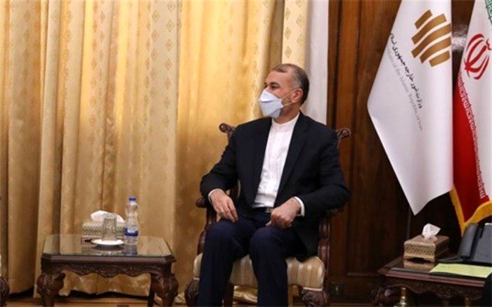 دعوت وزیر خارجه از پادشاه مالزی برای سفر به ایران