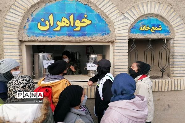 پیاده‌روی خانواده بسیجیان شیروان