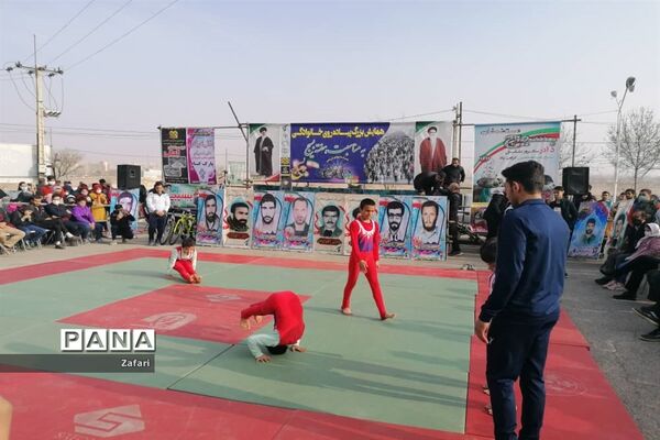 پیاده‌روی خانواده بسیجیان شیروان