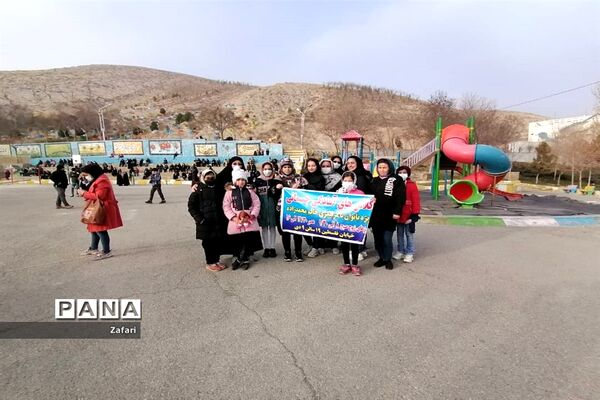 پیاده‌روی خانواده بسیجیان شیروان