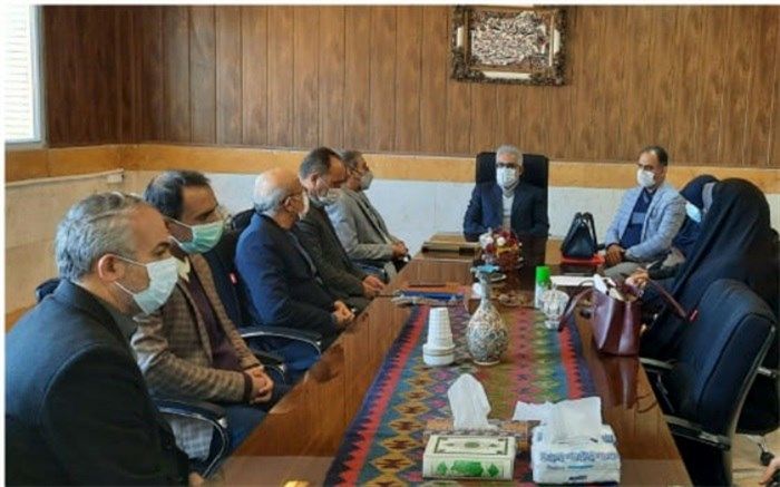 گروه‌های آموزشی موتور محرکه دستگاه تعلیم و تربیت در مدارس هستند