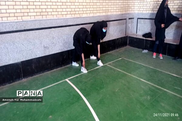 برگزاری مسابقات ورزشی ویژه مدارس دخترانه شهرستان گلشن