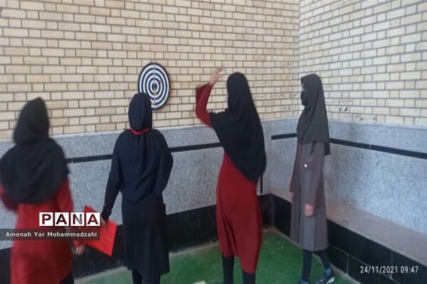 برگزاری مسابقات ورزشی ویژه مدارس دخترانه شهرستان گلشن