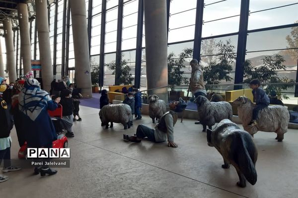 باغ کتاب تهران