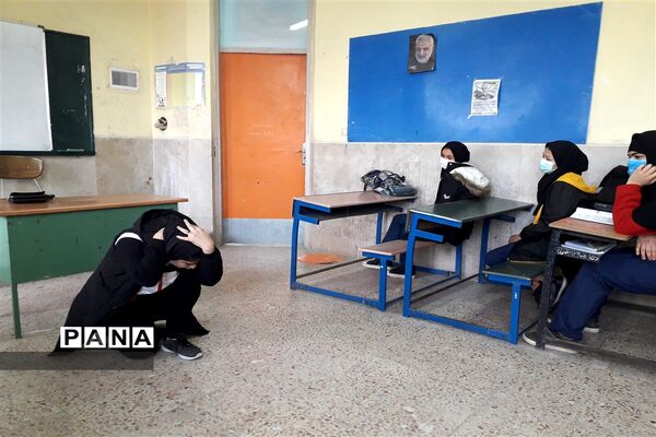 تمرین عملی امداد و نجات در زمان زلزله در جوادآباد