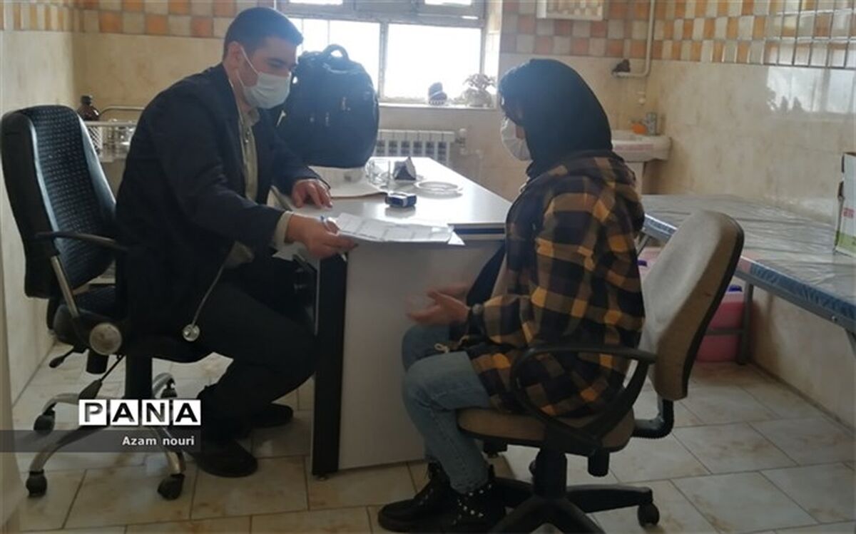 معاینه سلامت جسمانی  دانش‌آموزان منتخب مسابقات ورزشی  در کهریزک