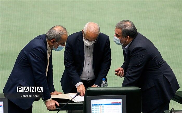 ۶ وزیر و معاون اول به کمیسیون‌های مجلس می‌روند