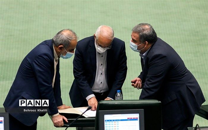 ۶ وزیر و معاون اول به کمیسیون‌های مجلس می‌روند