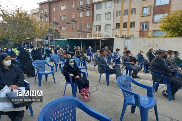 تجدید میثاق با آرمان‌های انقلاب و شهدا در منطقه 12