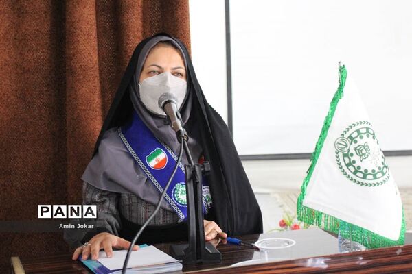 نشست توجیهی بازمهندسی تشکیلات پیشتازان سازمان دانش‌آموزی شهرستان داراب