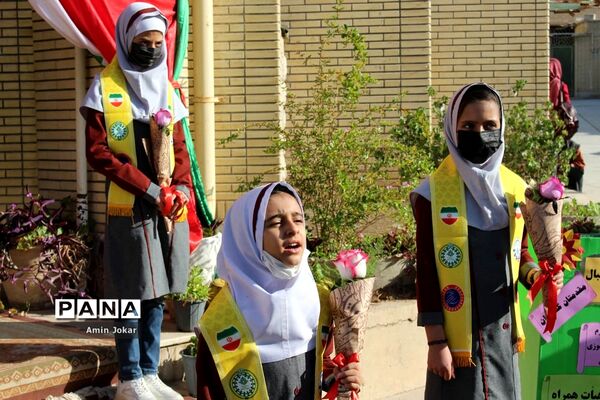 نشست توجیهی بازمهندسی تشکیلات پیشتازان سازمان دانش‌آموزی شهرستان داراب