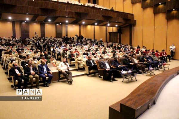 تجلیل از برترین‌های سرود دانش‌آموزی در قم