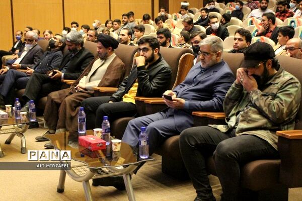 تجلیل از برترین‌های سرود دانش‌آموزی در قم