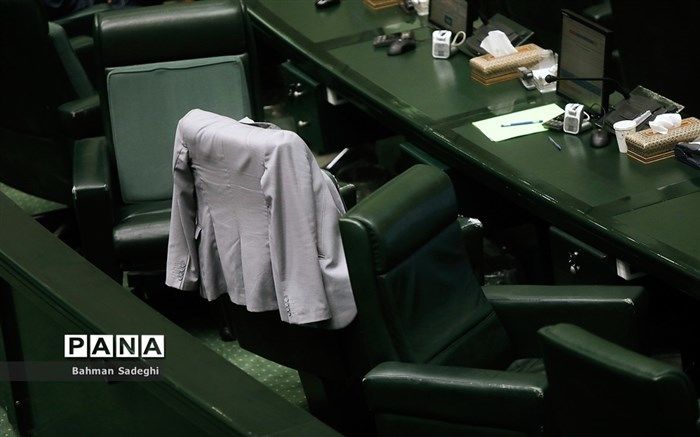 پیشنهاد افزایش ۴۰ کرسی نمایندگی مجلس