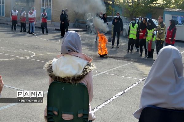 برگزاری بیست و سومین مانور سراسری زلزله در منطقه۱۸