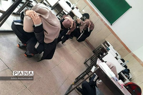 مانور زلزله در مدارس ناحیه یک شهرری