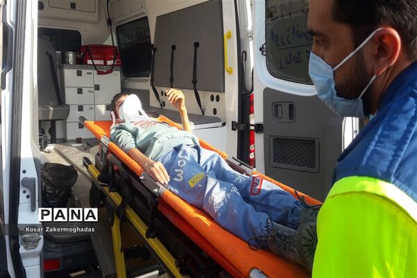 مانور زلزله و ایمنی مدارس شهرستان رباط‌کریم همزمان با مدارس سراسر کشور