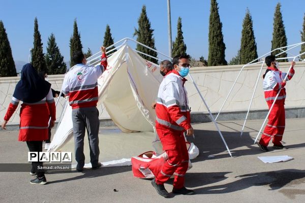 مانور سراسری زلزله در مدرسه دخترانه مصلی نژاد شهر یاسوج