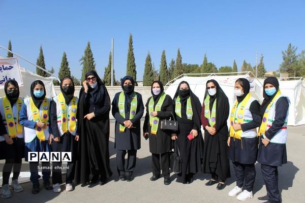 مانور سراسری زلزله در مدرسه دخترانه مصلی نژاد شهر یاسوج