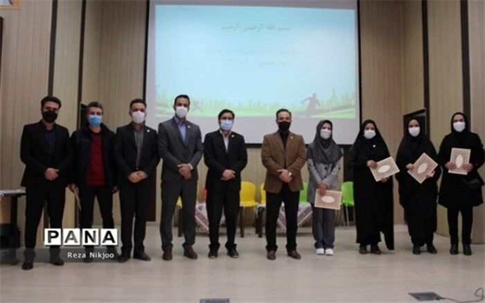 تجلیل از ورزشکاران برترآموزش و پرورش شهرستان بهارستان