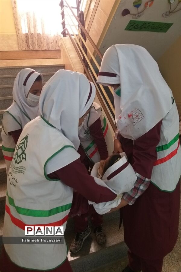 مانور زلزله در مدارس شهرستان حمیدیه