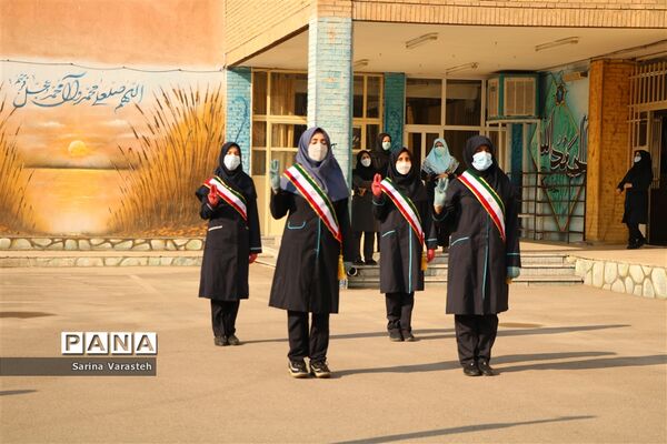 مانور سراسری زلزله در دبیرستان جانبازان منطقه ۱۴