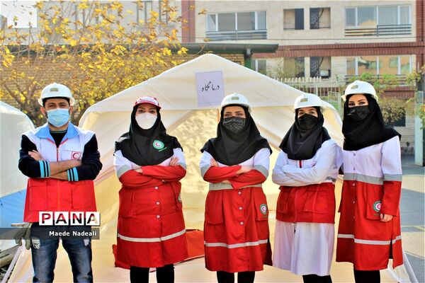 بیست و سومین مانور زلزله و ایمنی در مدارس منطقه ۲ تهران
