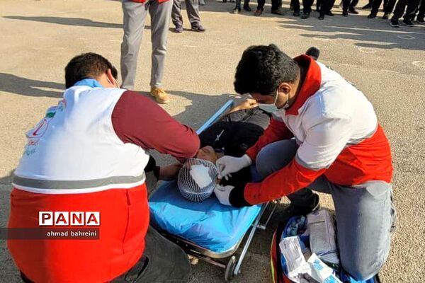 مانور زلزله و ایمنی در مدارس دشتستان
