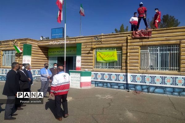 مانور سراسری زلزله در مدرسه مصطفی خمینی شهرستان خوسف